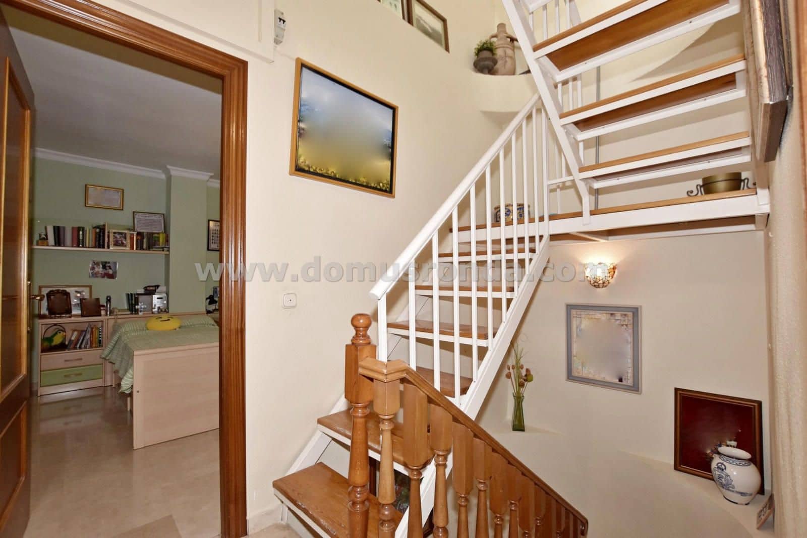 3 sypialnia Mieszkanie na sprzedaż w Ronda z garażem - 240 000 € (Ref: 9271798)