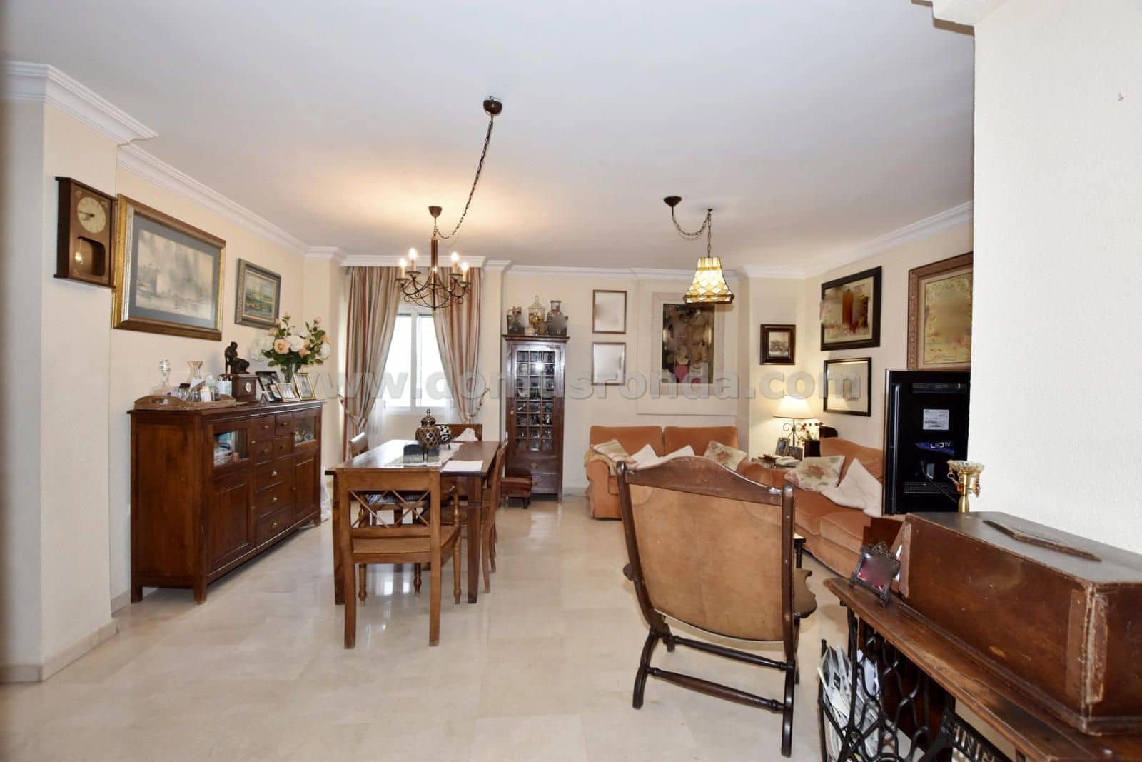 3 sypialnia Mieszkanie na sprzedaż w Ronda z garażem - 240 000 € (Ref: 9271798)