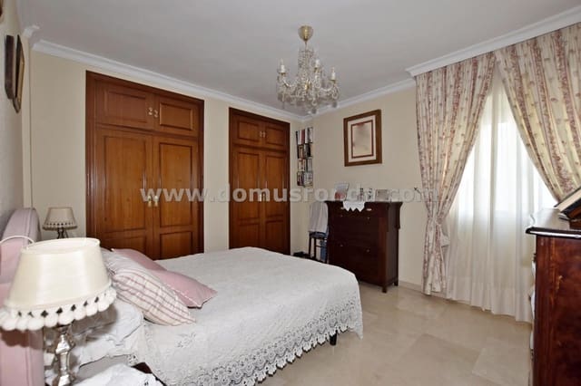 3 sypialnia Mieszkanie na sprzedaż w Ronda z garażem - 240 000 € (Ref: 9271798)