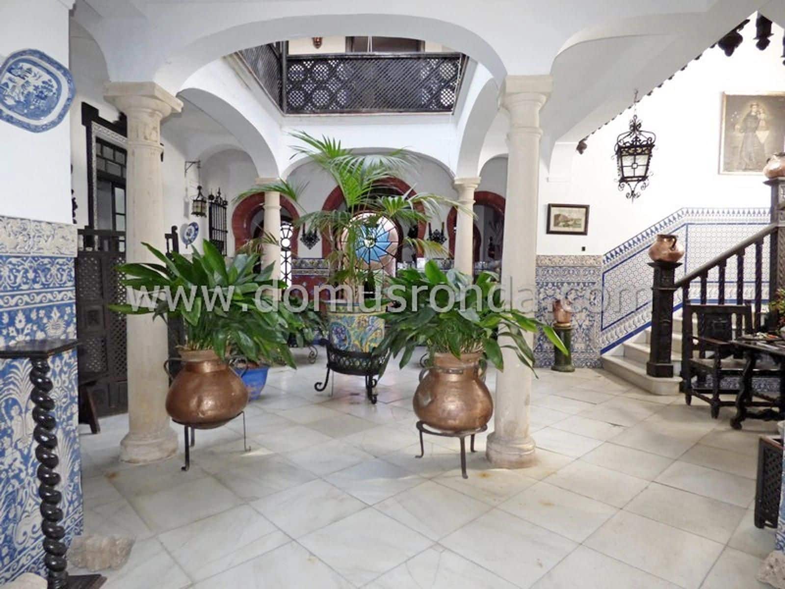 8 sypialnia Willa na sprzedaż w Ronda z basenem garażem - 2 000 000 € (Ref: 9279839)