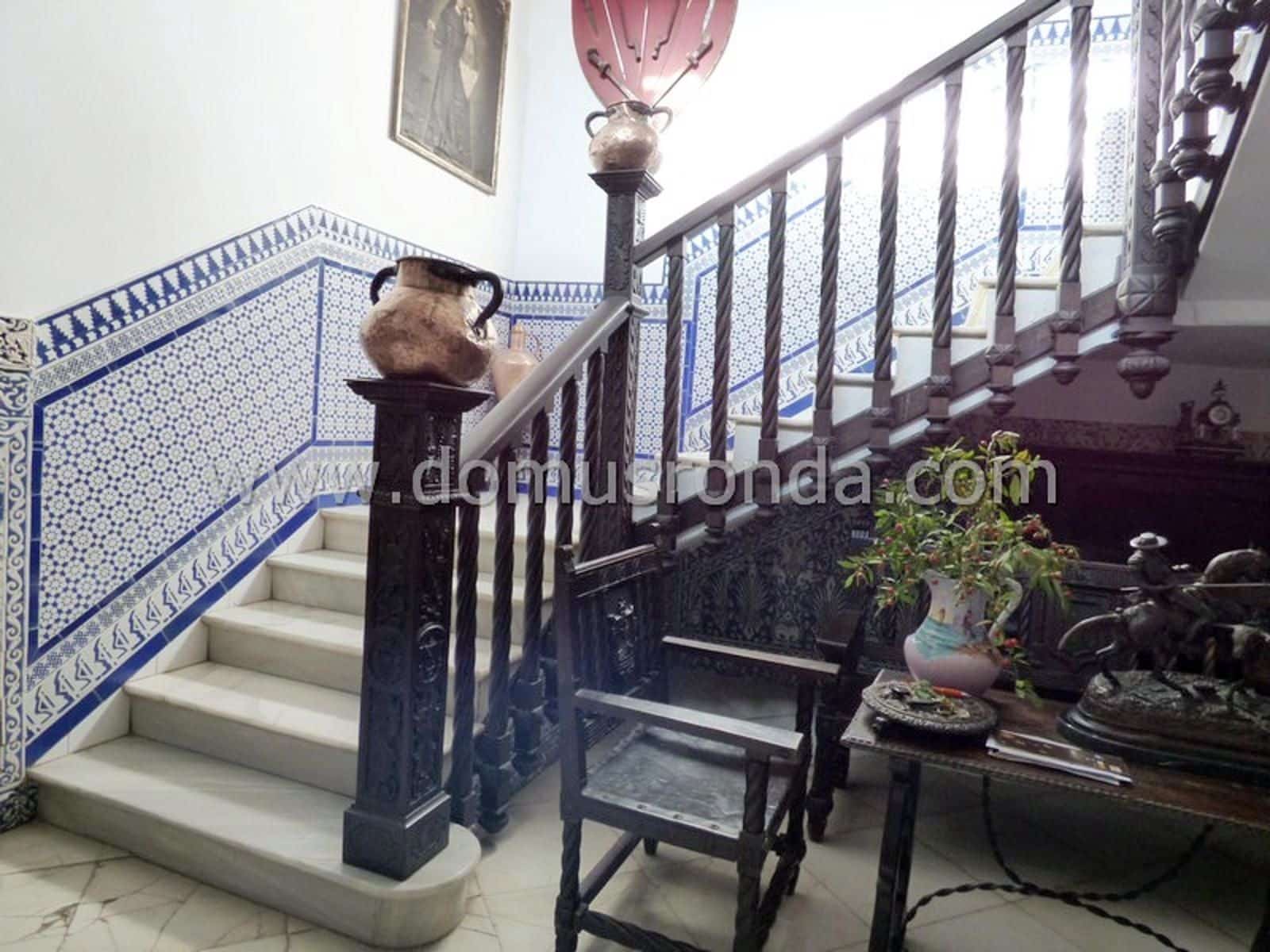 8 sypialnia Willa na sprzedaż w Ronda z basenem garażem - 2 000 000 € (Ref: 9279839)