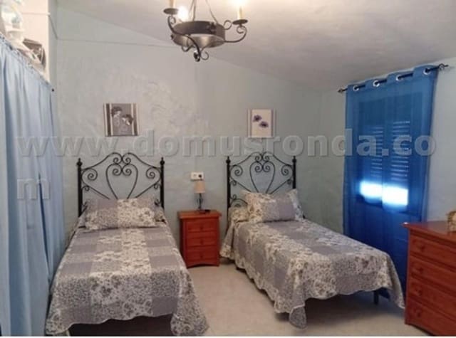 3 soveværelse Villa til salg i Jimera de Líbar - € 106.000 (Ref: 9318090)