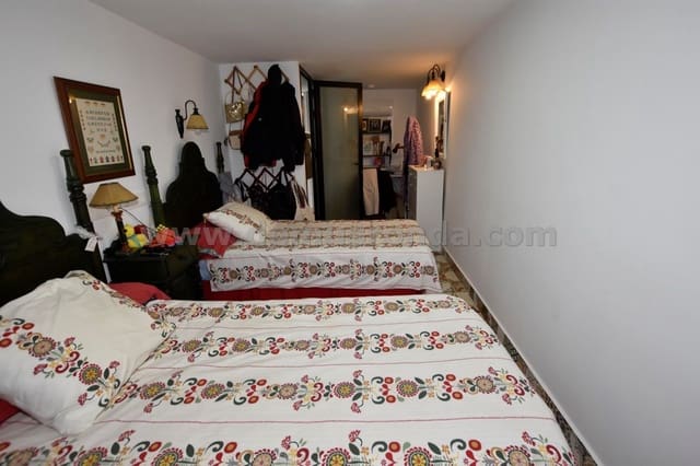 3 soveværelse Villa til salg i Ronda med garage - € 285.000 (Ref: 9325207)