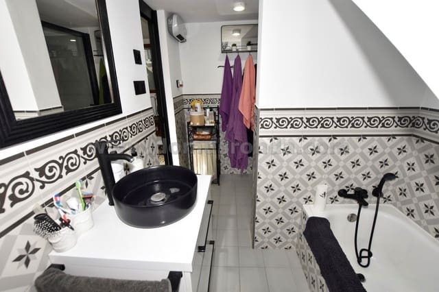 3 soveværelse Villa til salg i Ronda med garage - € 285.000 (Ref: 9325207)