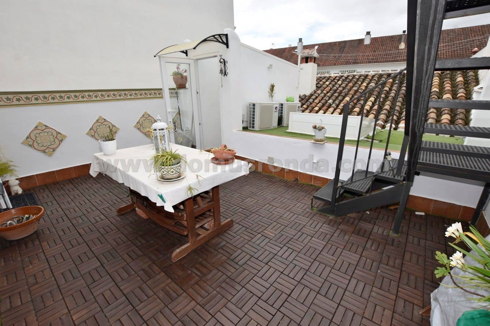 3 slaapkamer Villa te koop in Ronda met garage - € 285.000 (Ref: 9325207)