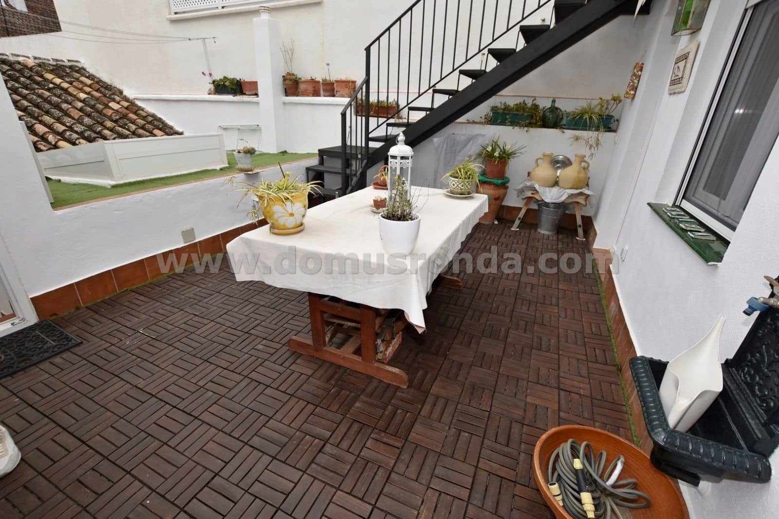 3 slaapkamer Villa te koop in Ronda met garage - € 285.000 (Ref: 9325207)