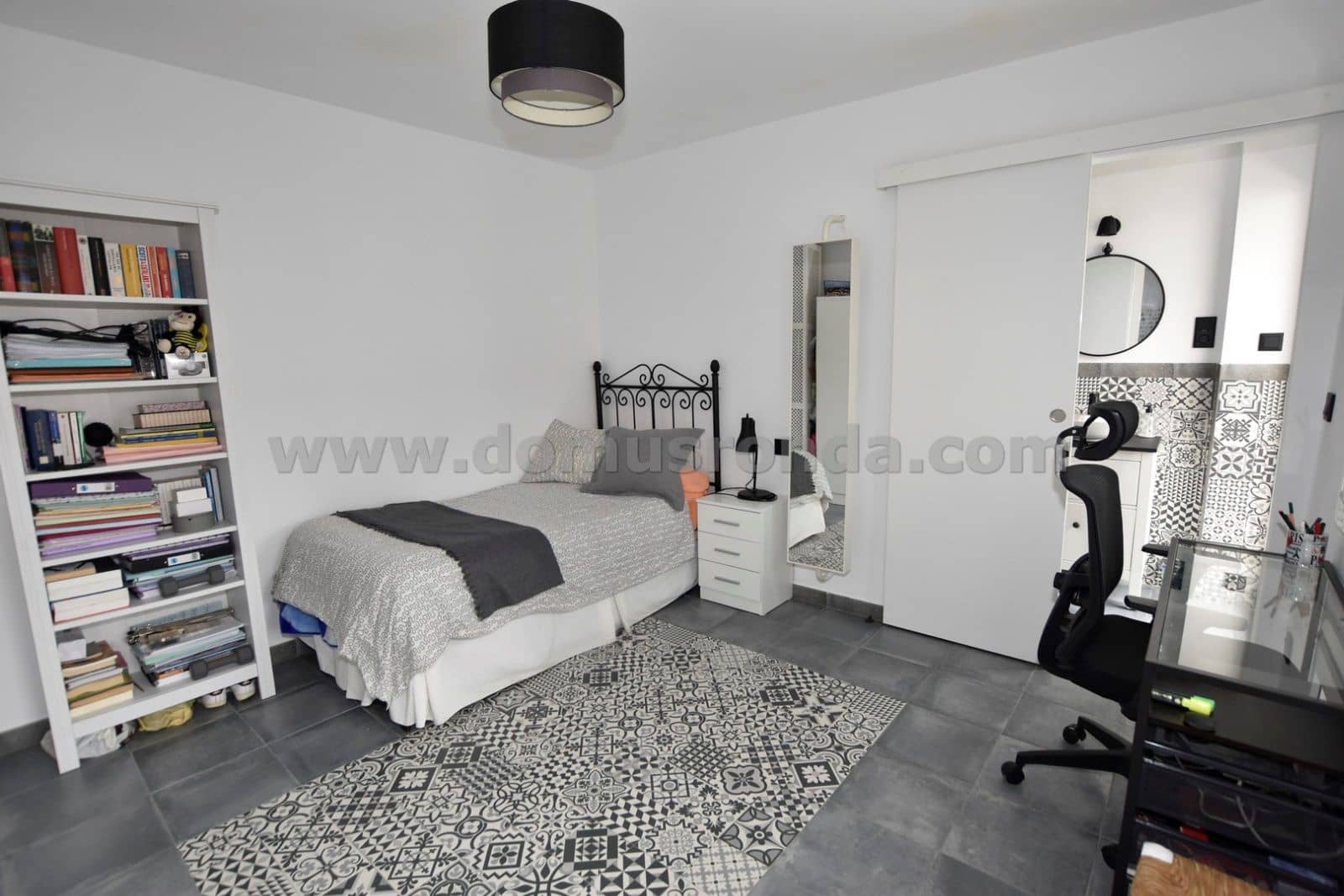 3 slaapkamer Villa te koop in Ronda met garage - € 285.000 (Ref: 9325207)