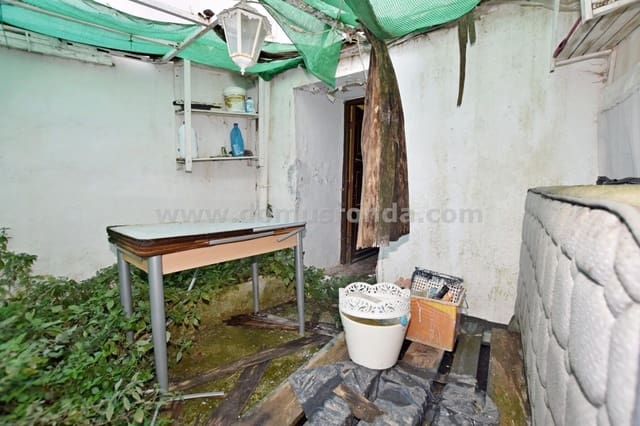 2 soverom Villa til salgs i Arriate - € 89 500 (Ref: 9353918)