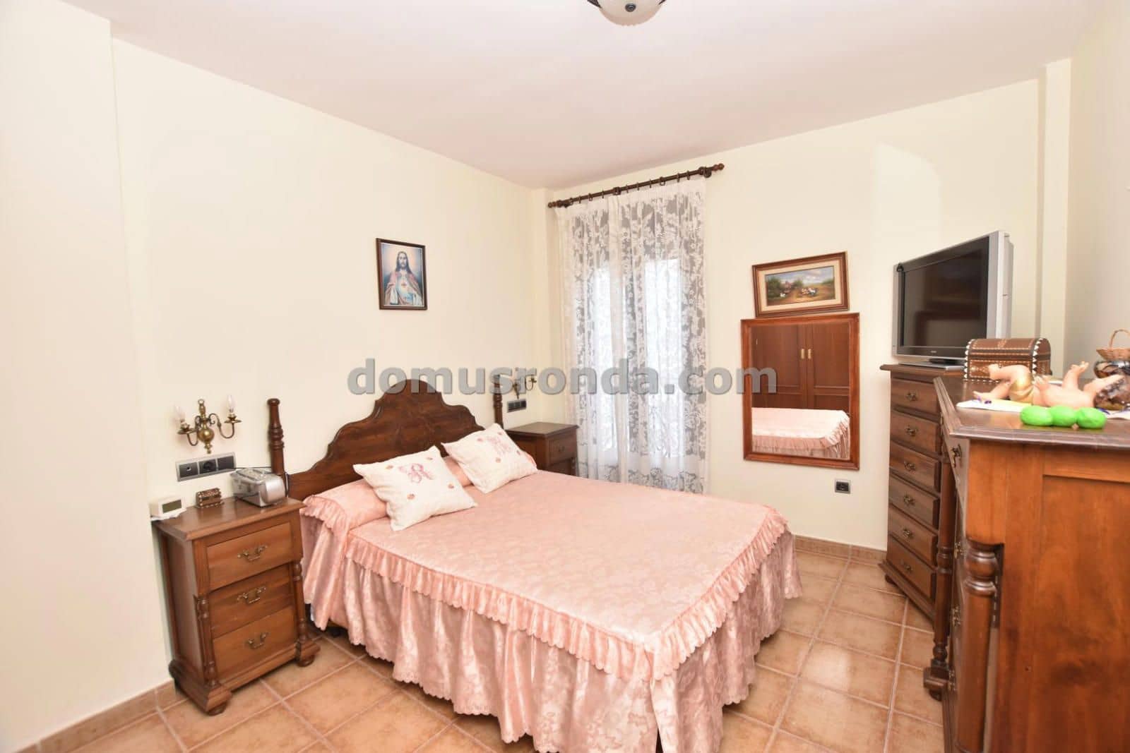 3 bedroom Villa for sale in Ronda - € 320,000 (Ref: 9383200)