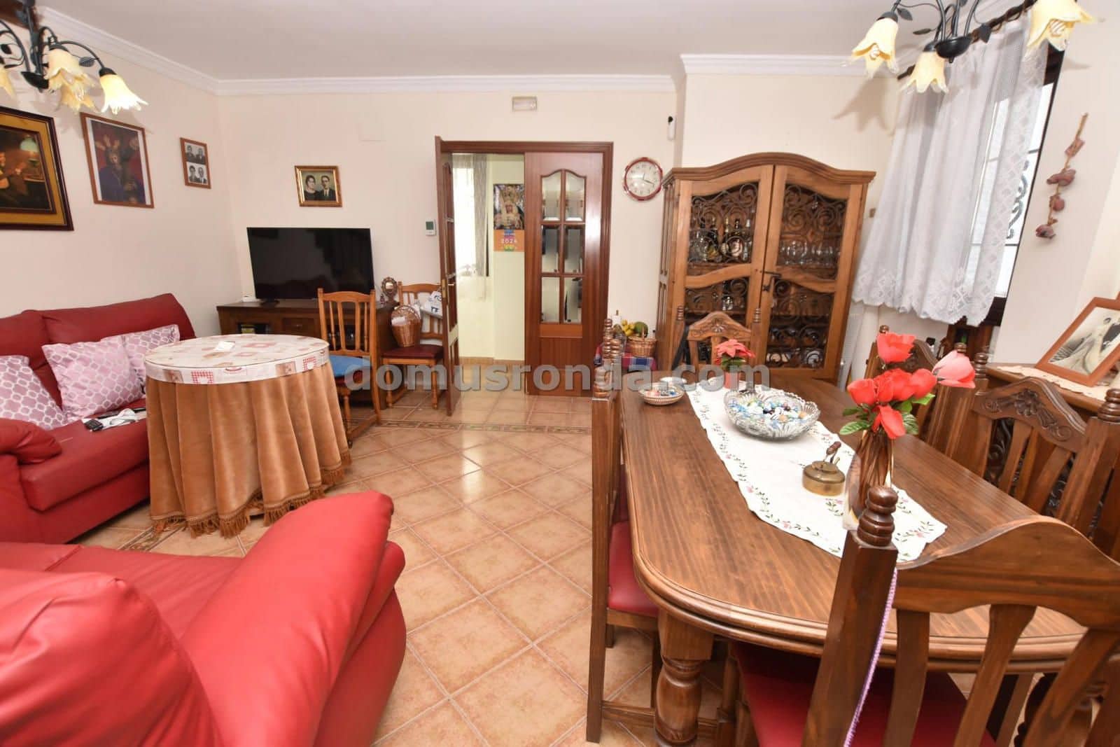3 bedroom Villa for sale in Ronda - € 320,000 (Ref: 9383200)