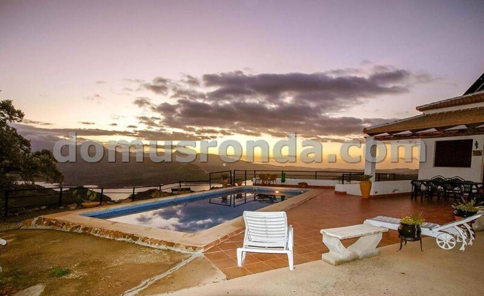 4 slaapkamer Villa te koop in El Gastor met zwembad garage - € 430.000 (Ref: 9386521)