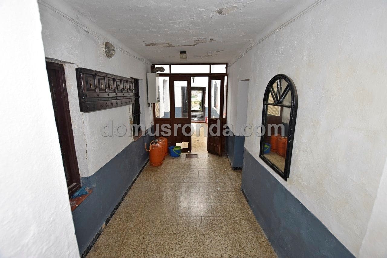 10 slaapkamer Villa te koop in Arriate met zwembad - € 495.000 (Ref: 9394241)