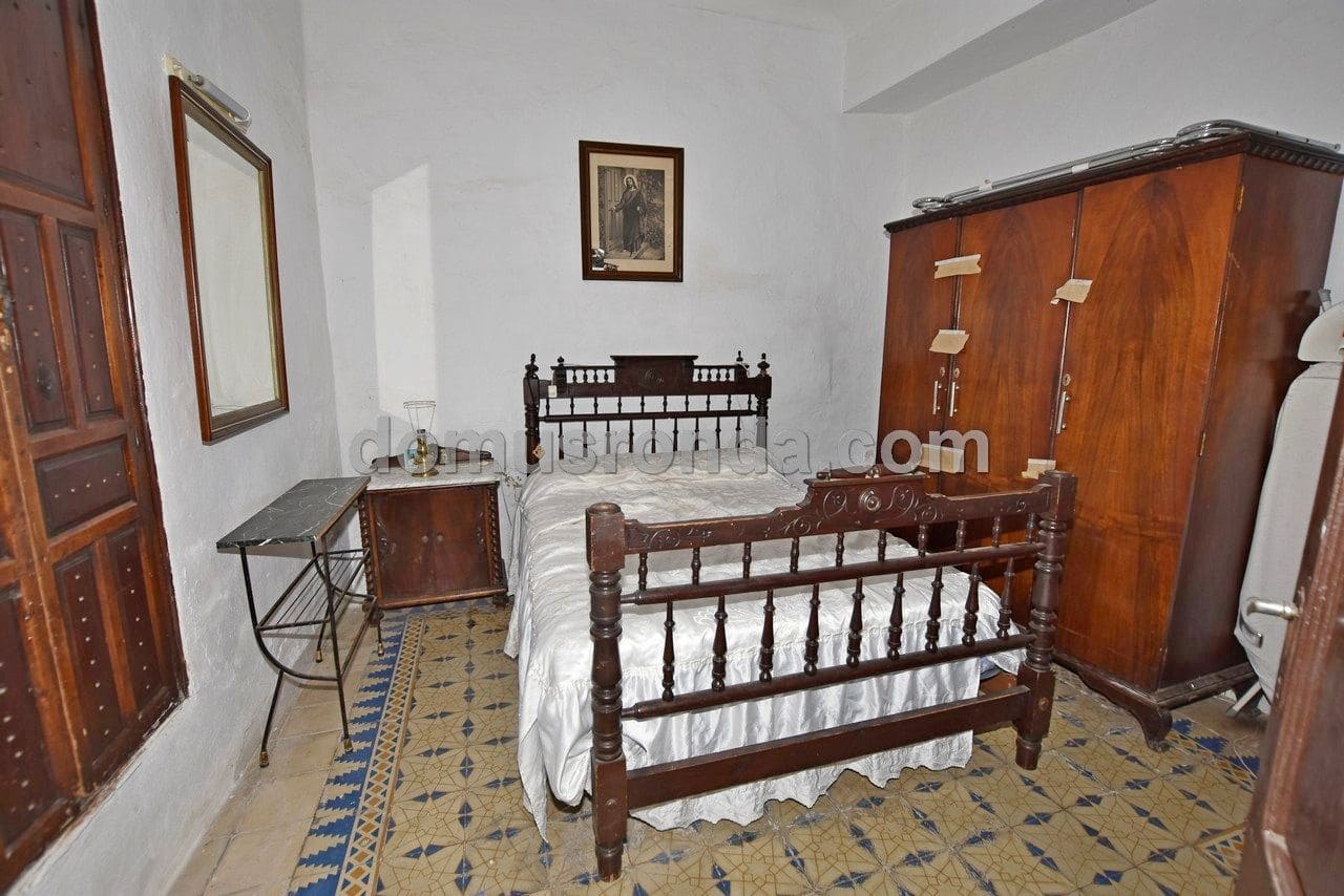 10 slaapkamer Villa te koop in Arriate met zwembad - € 495.000 (Ref: 9394241)