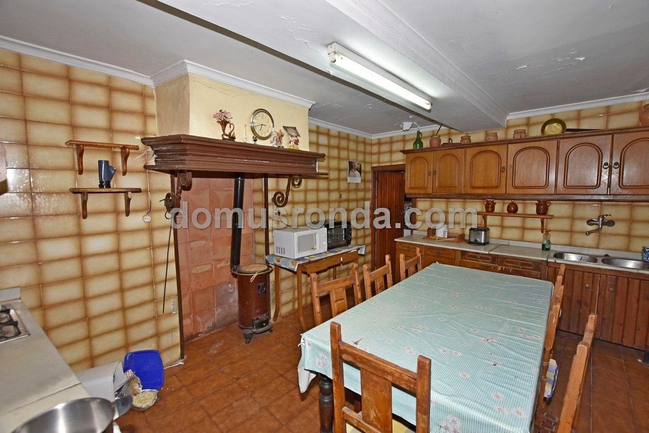 10 slaapkamer Villa te koop in Arriate met zwembad - € 495.000 (Ref: 9394241)