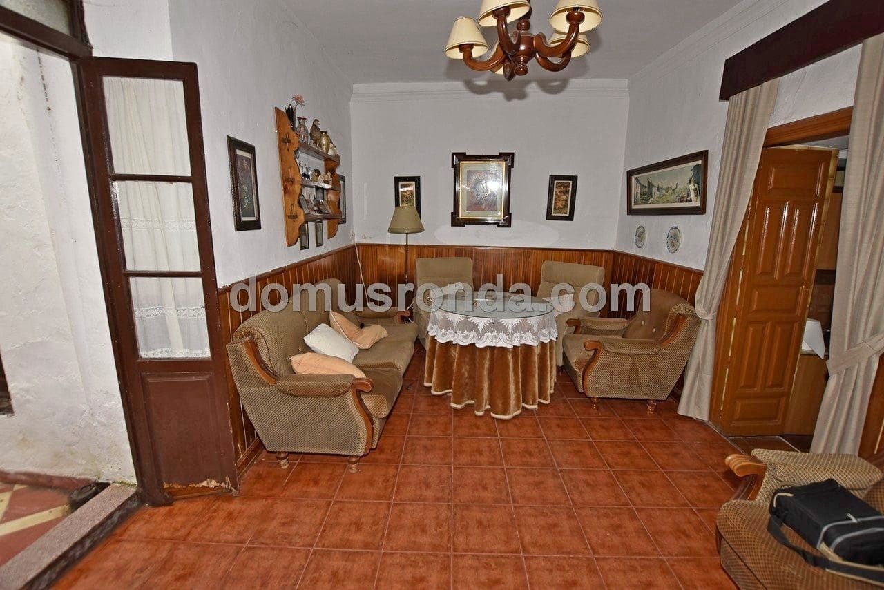 10 slaapkamer Villa te koop in Arriate met zwembad - € 495.000 (Ref: 9394241)