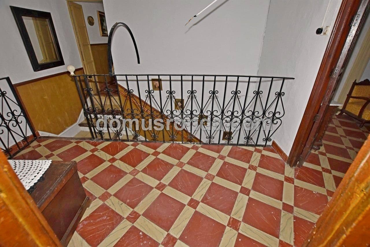 10 slaapkamer Villa te koop in Arriate met zwembad - € 495.000 (Ref: 9394241)