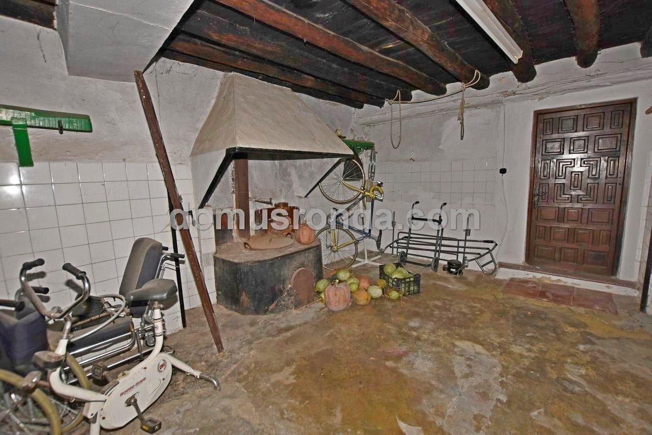 10 slaapkamer Villa te koop in Arriate met zwembad - € 495.000 (Ref: 9394241)