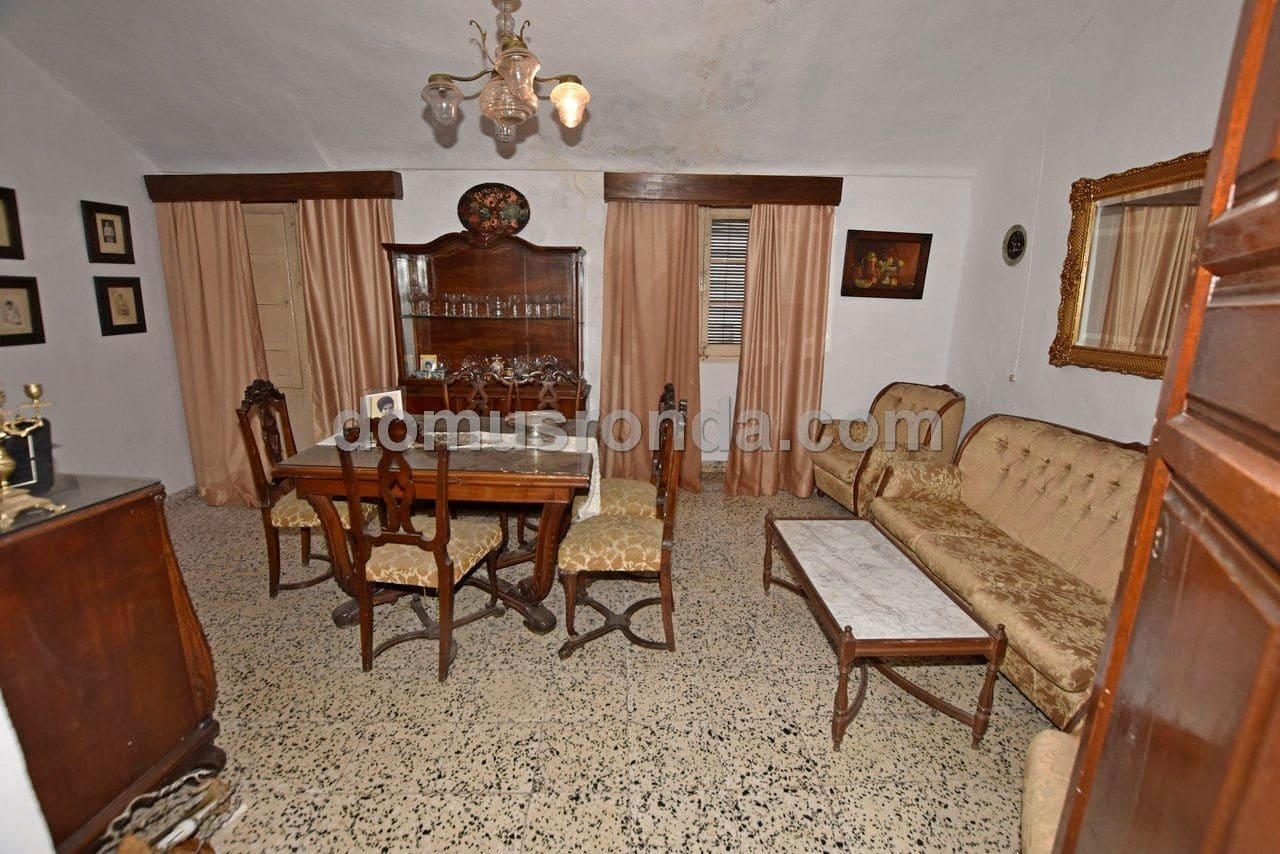 10 slaapkamer Villa te koop in Arriate met zwembad - € 495.000 (Ref: 9394241)