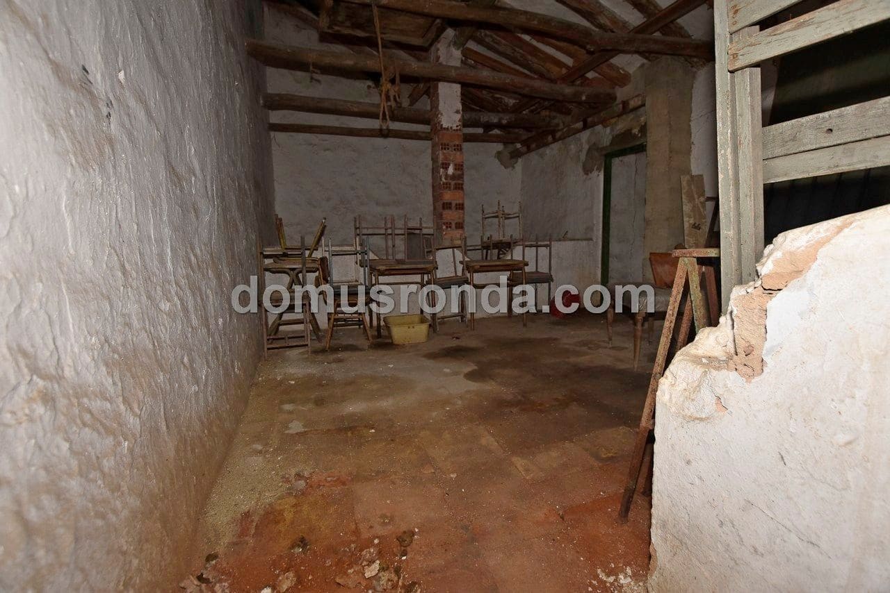 10 slaapkamer Villa te koop in Arriate met zwembad - € 495.000 (Ref: 9394241)