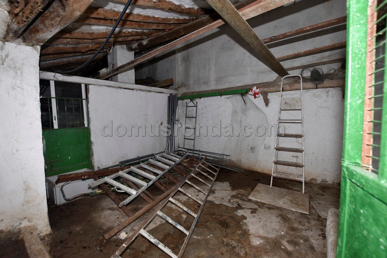 10 slaapkamer Villa te koop in Arriate met zwembad - € 495.000 (Ref: 9394241)