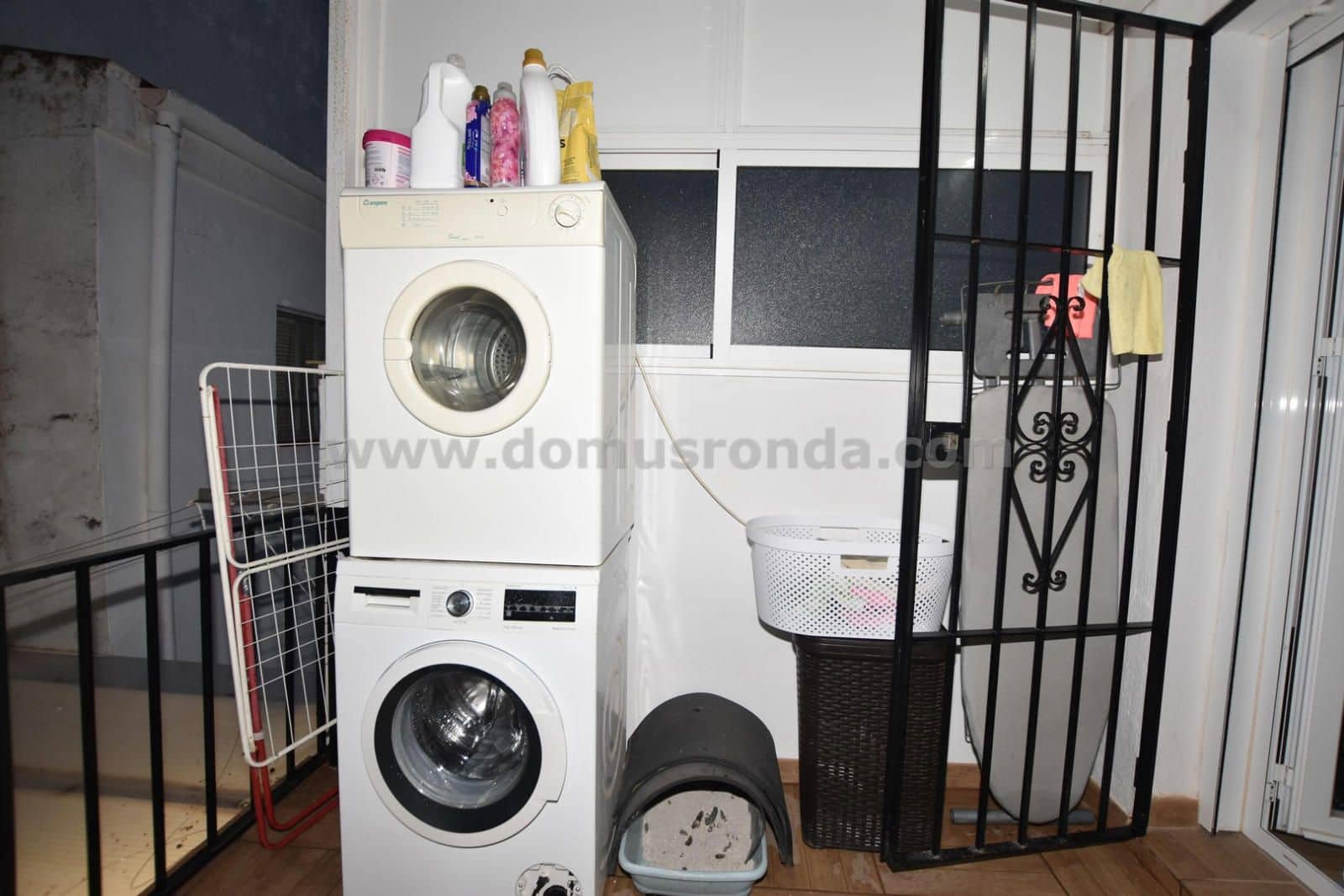 2 bedroom Villa for sale in Ronda - € 360,000 (Ref: 9394388)