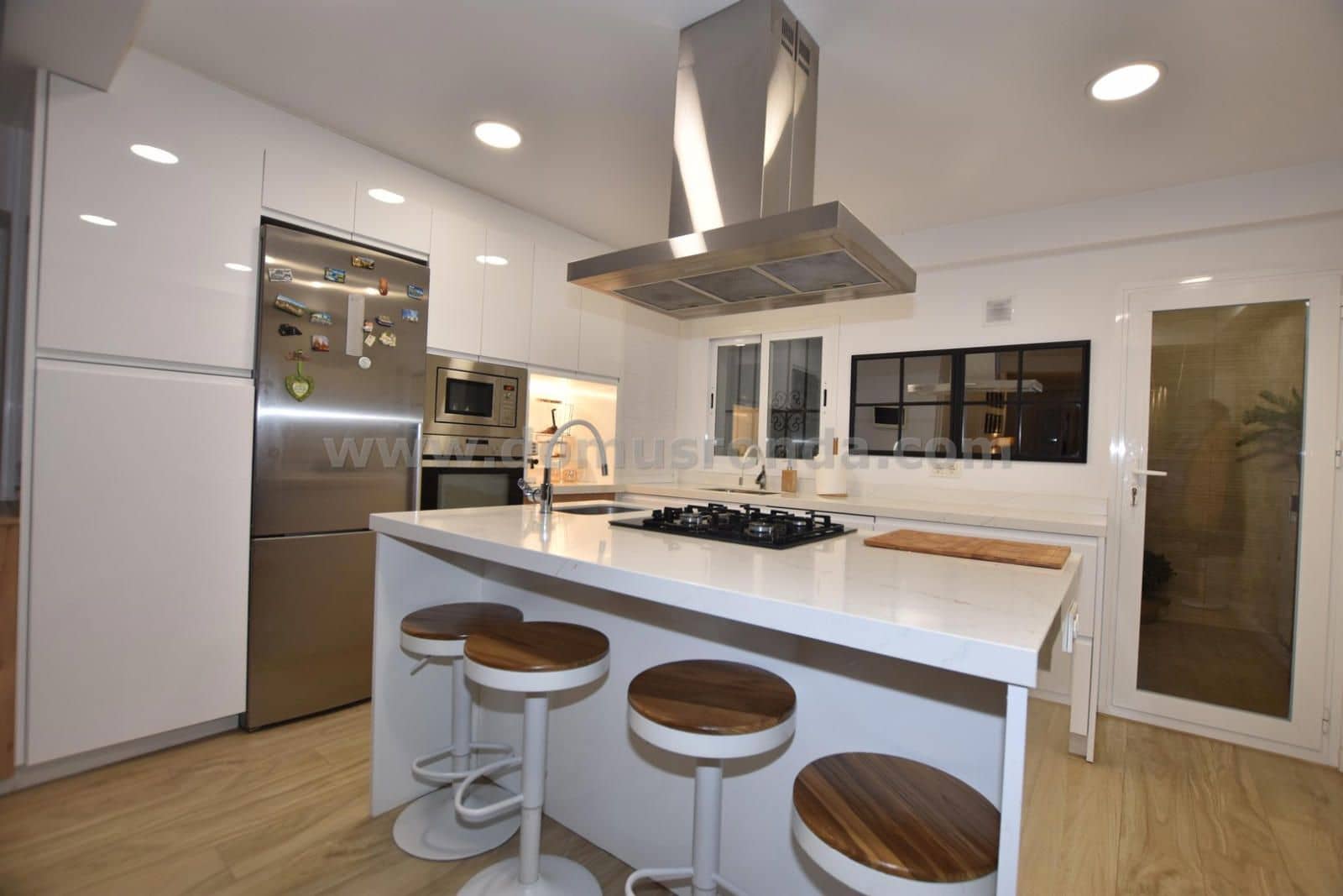 2 bedroom Villa for sale in Ronda - € 360,000 (Ref: 9394388)