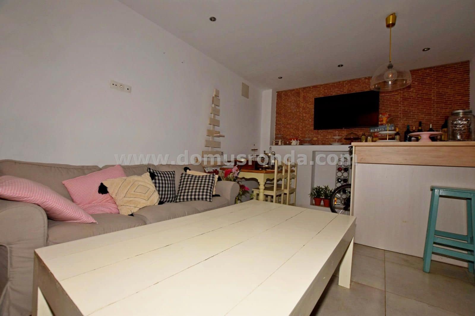 2 bedroom Villa for sale in Ronda - € 360,000 (Ref: 9394388)