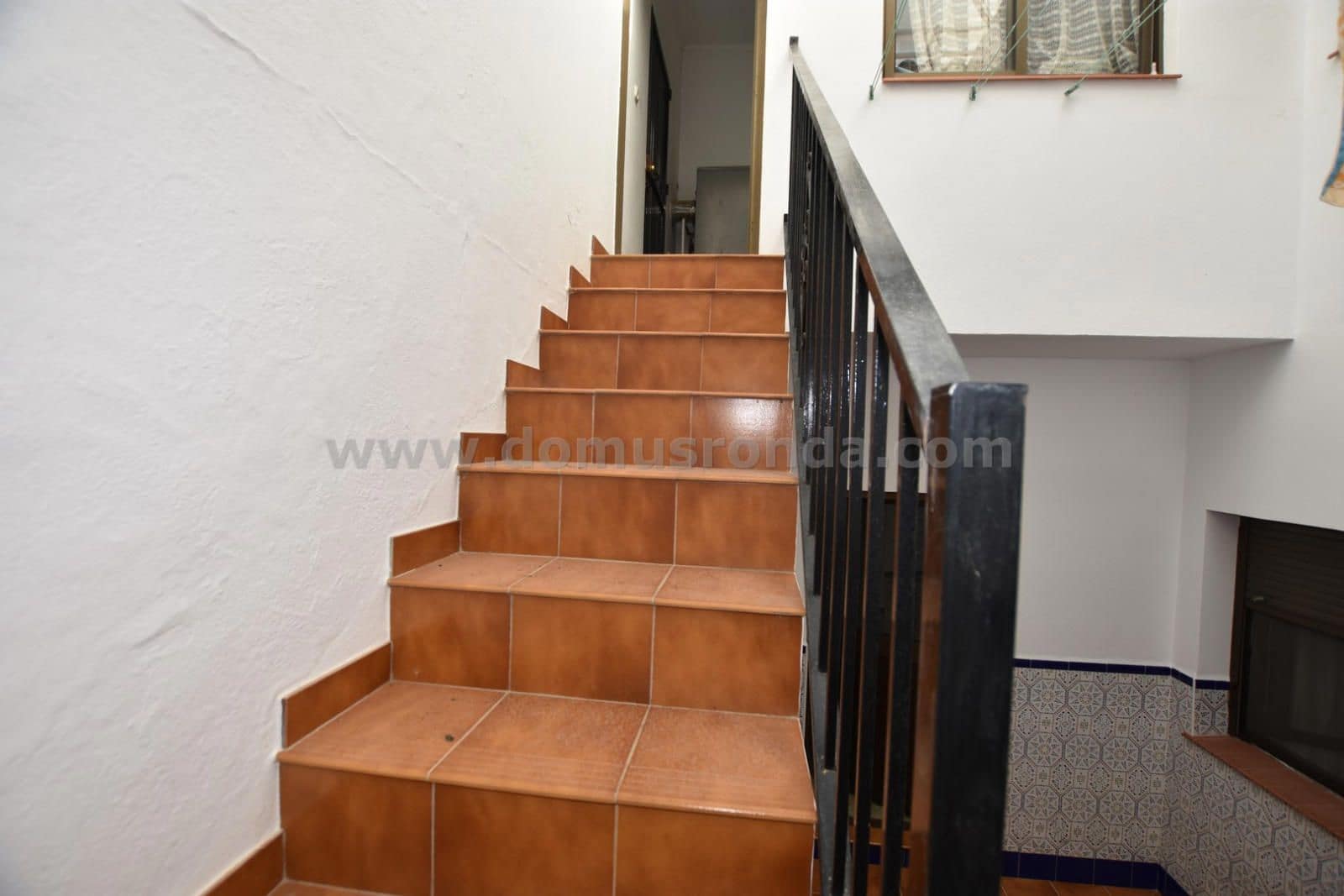 6 makuuhuone Huvila myytävänä paikassa Montejaque mukana 
autotalli - 198 000 € (Ref: 9462904)