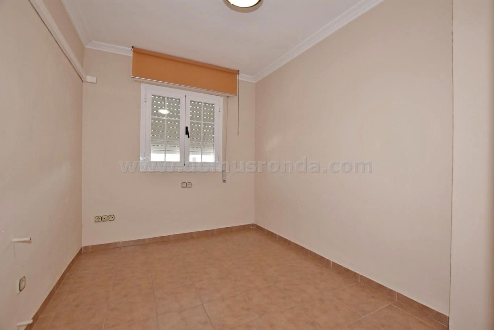 3 bedroom Townhouse for sale in Ronda with garage - € 245,000 (Ref: 9511121)