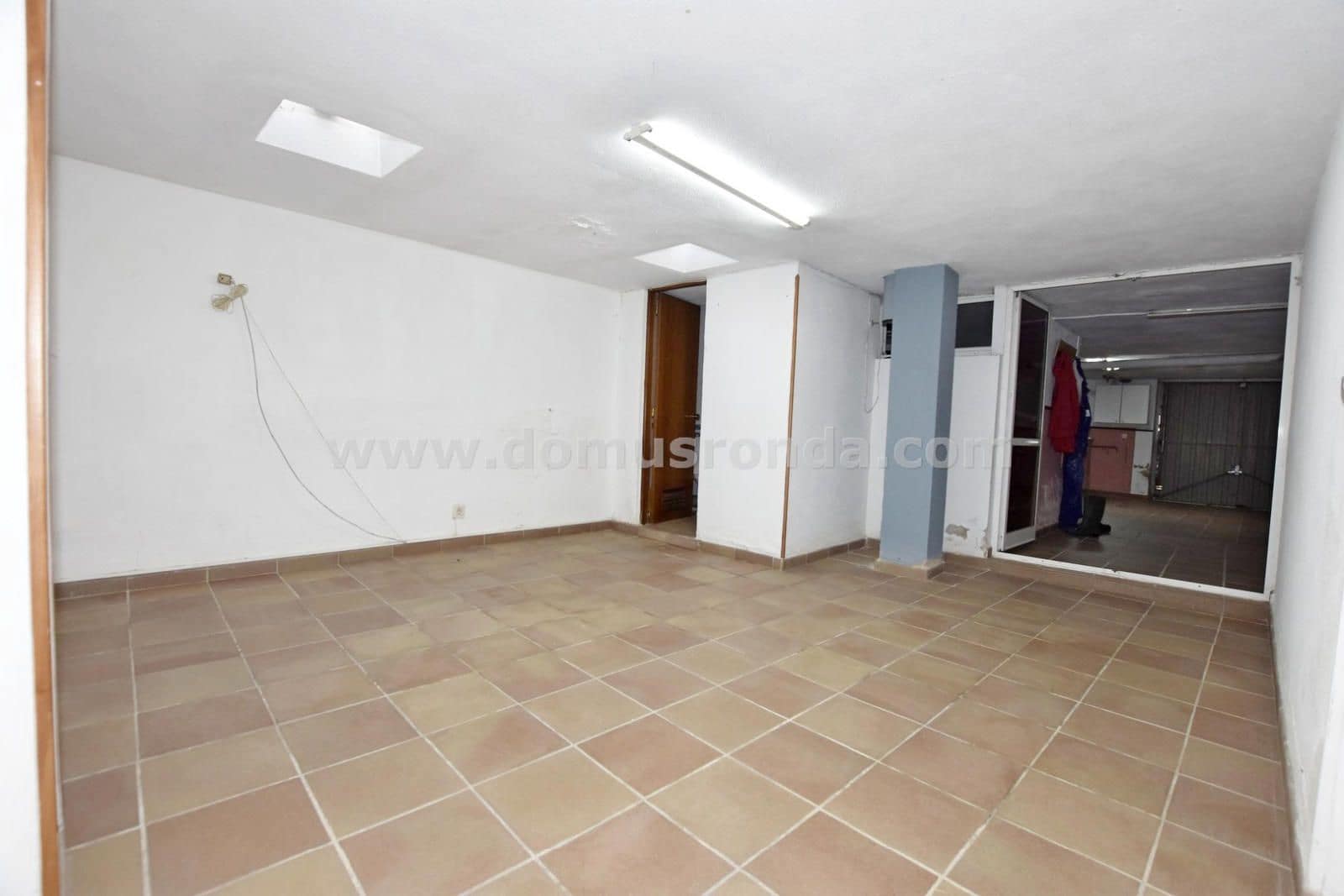 3 bedroom Townhouse for sale in Ronda with garage - € 245,000 (Ref: 9511121)
