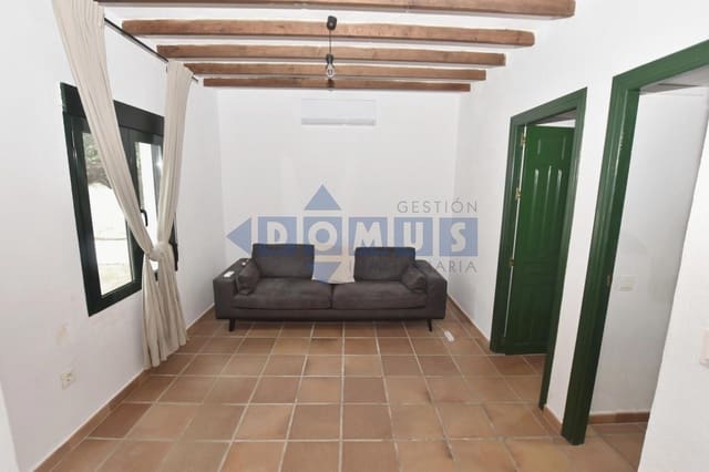 Villa/Maison de 2 chambres à louer à Ronda avec piscine garage - 1 100 € (Ref: 9645474)