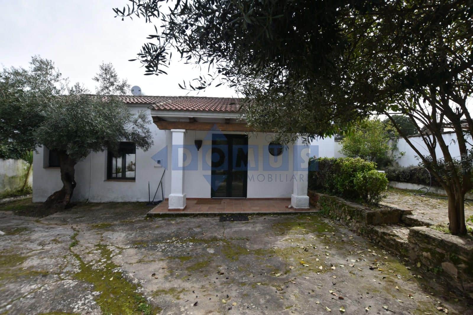 Villa/Maison de 2 chambres à louer à Ronda avec piscine garage - 1 100 € (Ref: 9645474)