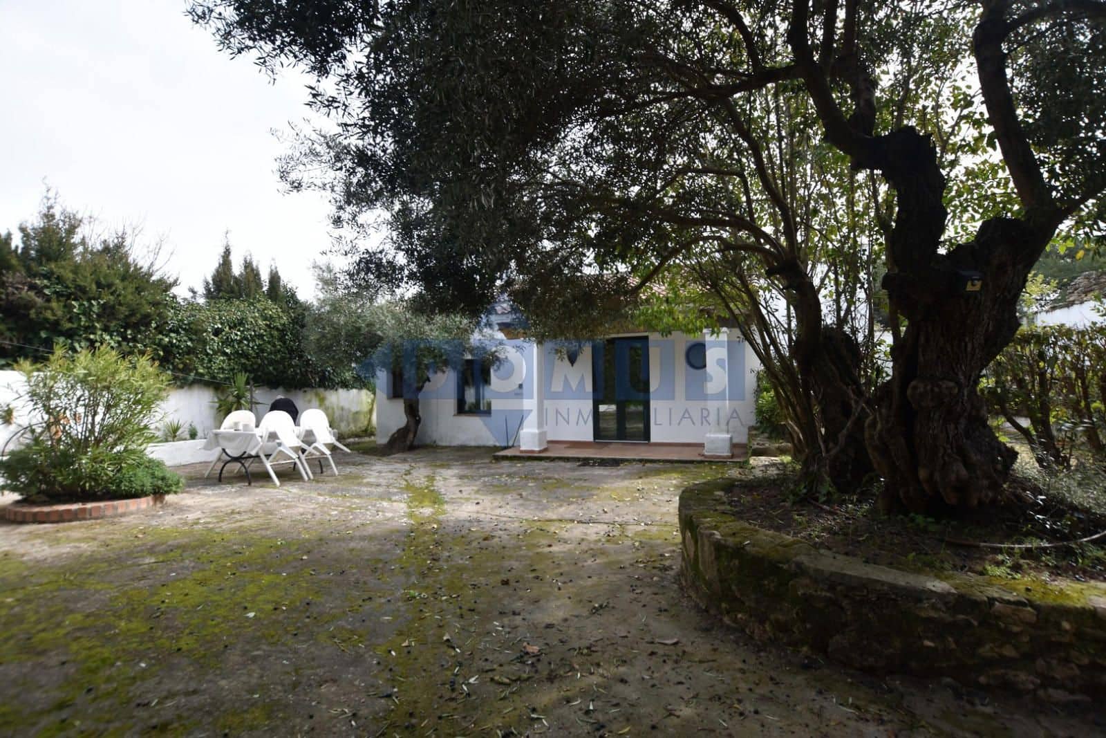 Villa/Maison de 2 chambres à louer à Ronda avec piscine garage - 1 100 € (Ref: 9645474)