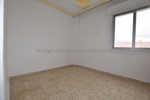 4 quarto Apartamento para venda em Ronda - 114 500 € (Ref: 9650785)