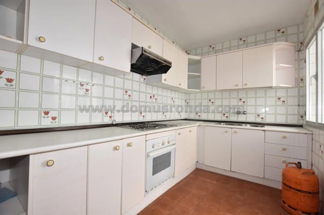 4 quarto Apartamento para venda em Ronda - 114 500 € (Ref: 9650785)