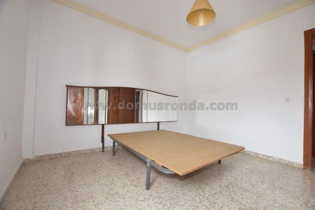 4 quarto Apartamento para venda em Ronda - 114 500 € (Ref: 9650785)