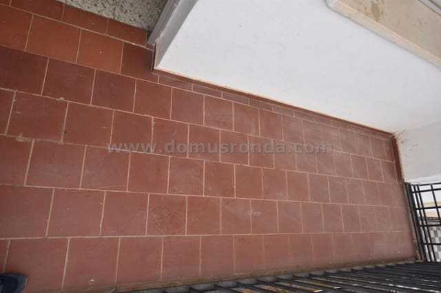 4 quarto Apartamento para venda em Ronda - 114 500 € (Ref: 9650785)