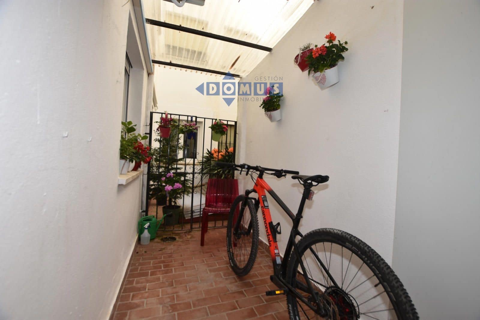 2 slaapkamer Flat te koop in Ronda - € 179.000 (Ref: 9779129)