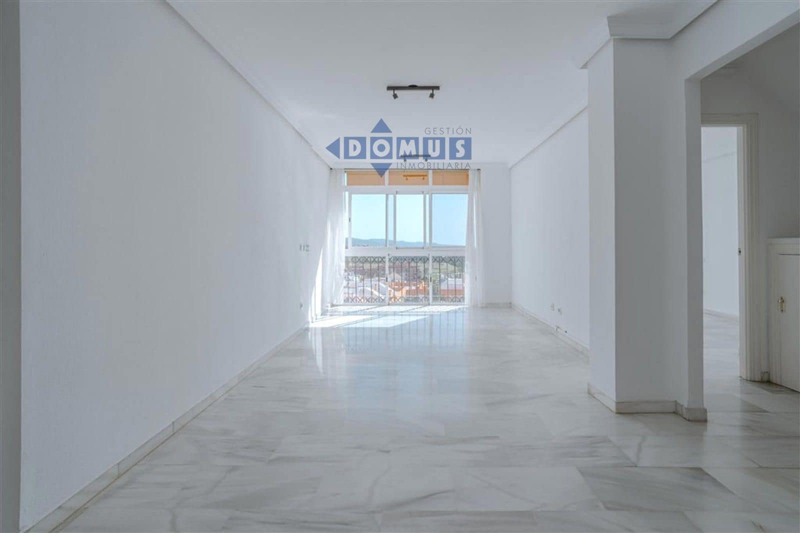 2 chambre Penthouse à vendre à San Pedro de Alcantara avec garage - 380 000 € (Ref: 9780816)