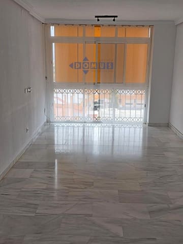 Ático de 2 habitaciones en San Pedro de Alcantara, Marbella en venta con garaje - 380.000 € (Ref: 9780816)