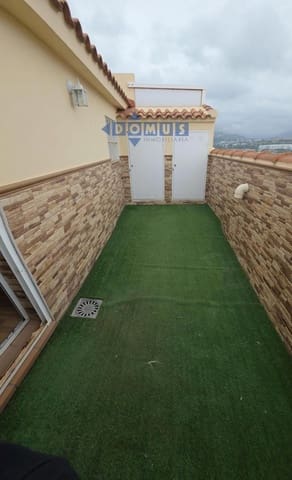 Ático de 2 habitaciones en San Pedro de Alcantara, Marbella en venta con garaje - 380.000 € (Ref: 9780816)