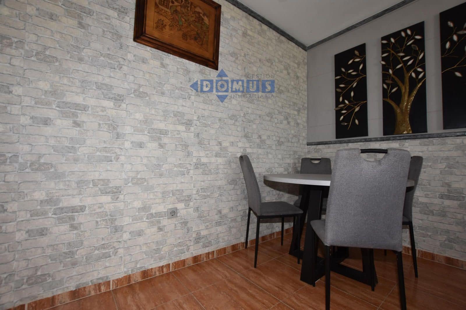 3 bedroom Flat for sale in Ronda with garage - € 210,000 (Ref: 9823120)