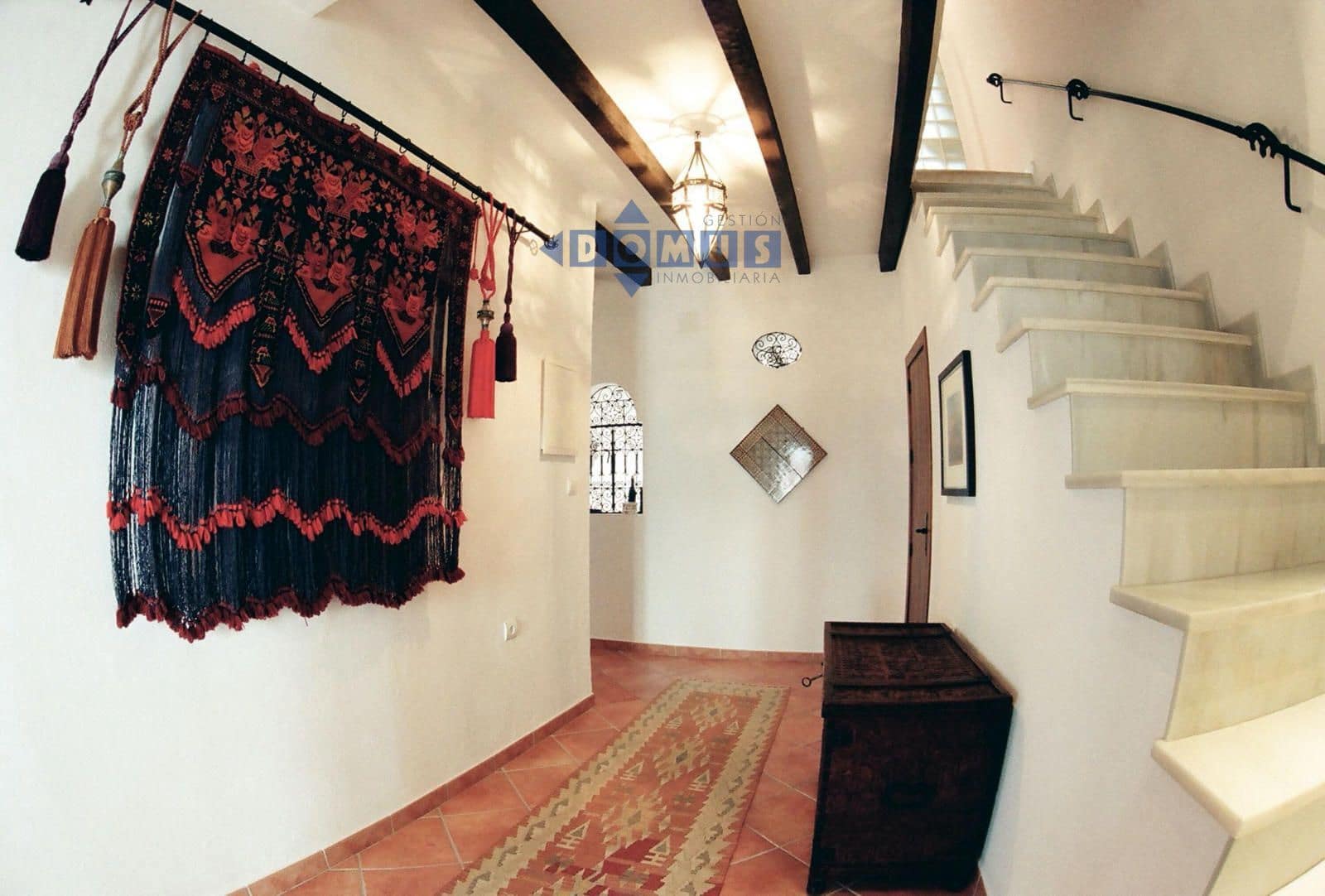 2 bedroom Villa for sale in Zahara de la Sierra - € 235,000 (Ref: 9875283)