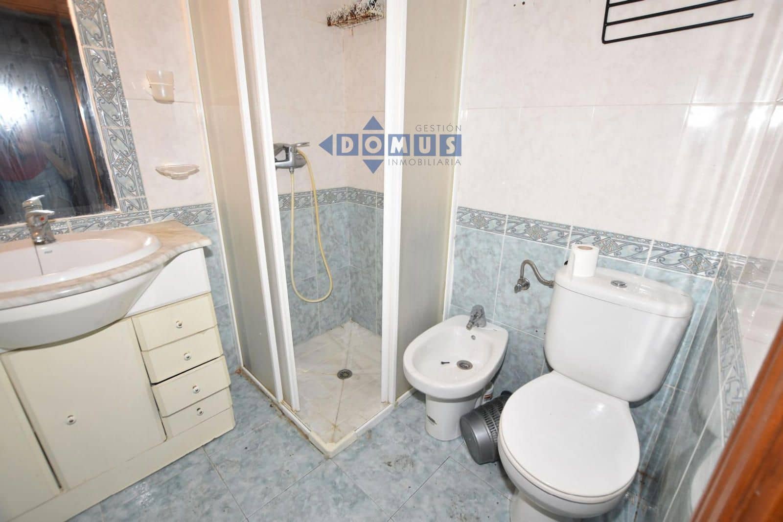 7 soveværelse Villa til salg i Ronda med garage - € 170.000 (Ref: 9880285)