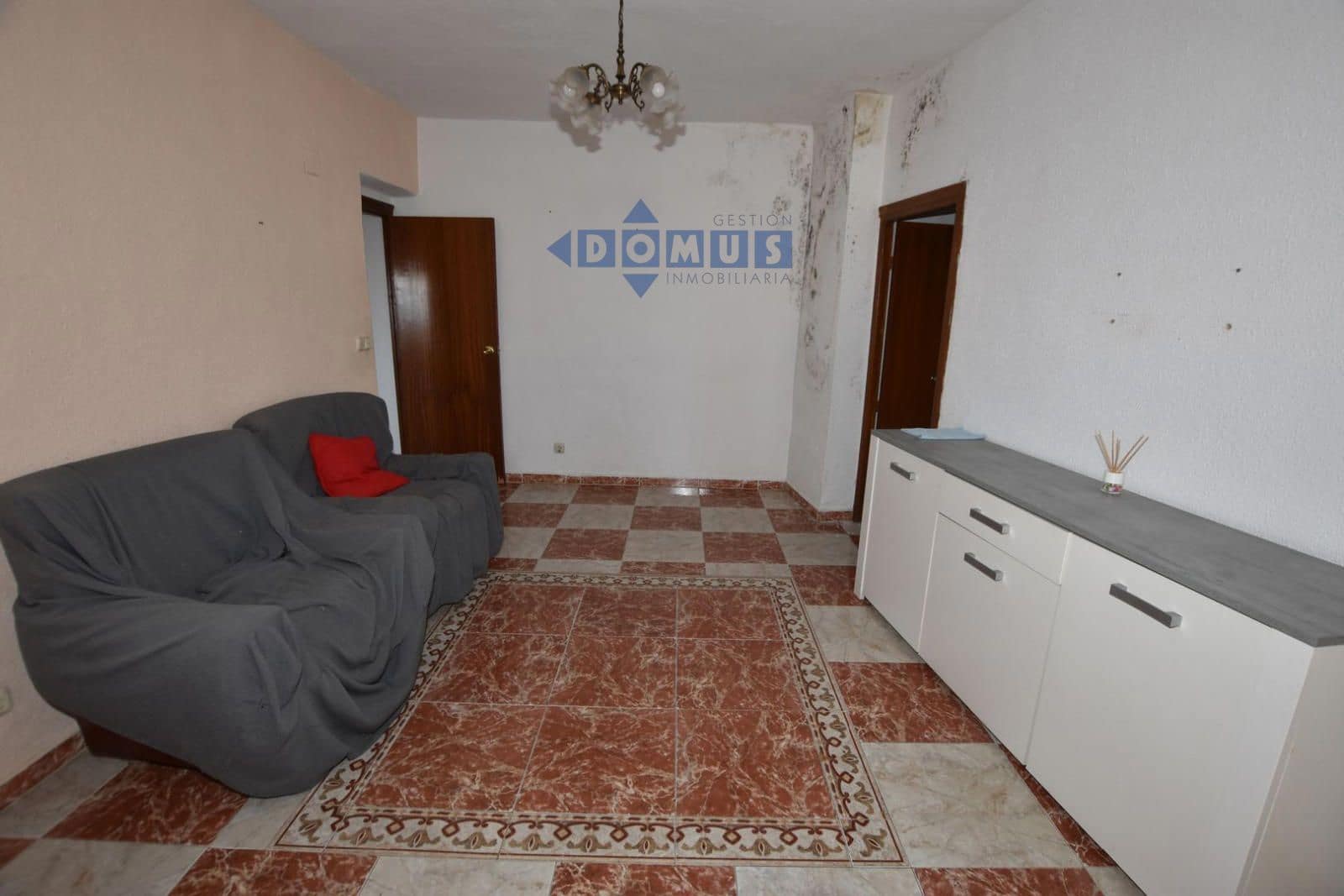 7 soveværelse Villa til salg i Ronda med garage - € 170.000 (Ref: 9880285)