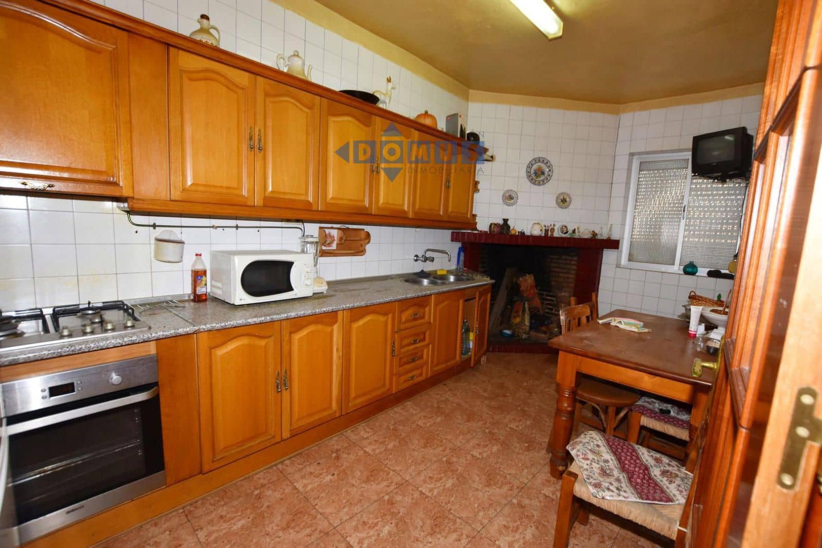 7 soveværelse Villa til salg i Ronda med garage - € 170.000 (Ref: 9880285)
