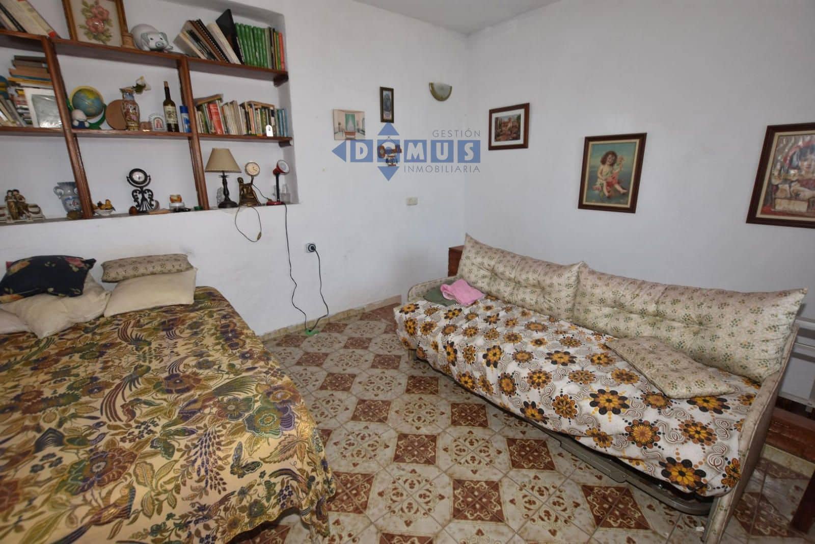 7 soveværelse Villa til salg i Ronda med garage - € 170.000 (Ref: 9880285)