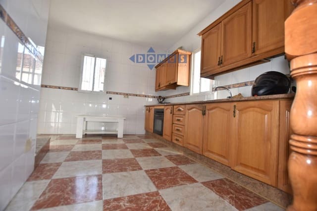 7 soveværelse Villa til salg i Ronda med garage - € 170.000 (Ref: 9880285)