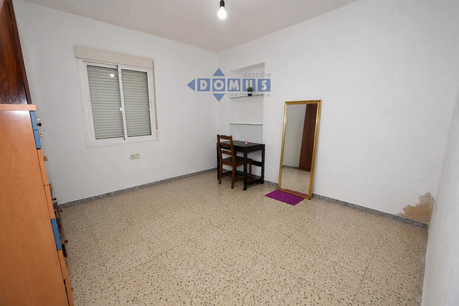 7 soveværelse Villa til salg i Ronda med garage - € 170.000 (Ref: 9880285)