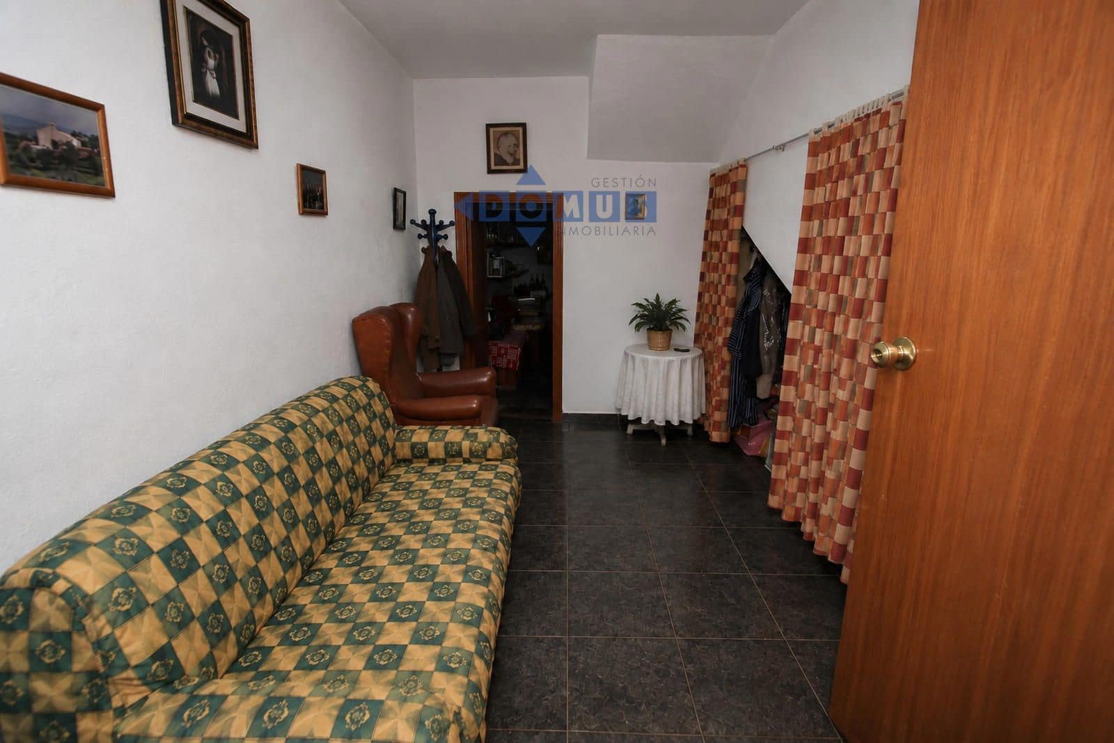 7 soveværelse Villa til salg i Ronda med garage - € 170.000 (Ref: 9880285)